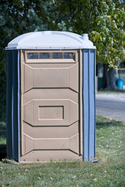Best Construction site porta potty rental  in Darien, WI